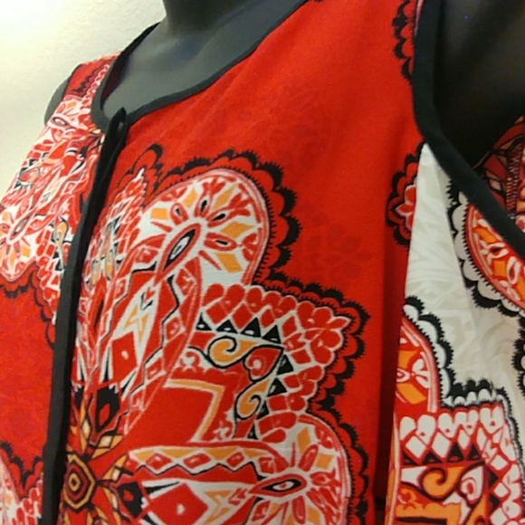 Chico's Printed Cold Shoulder Top - Picture 3 of 8